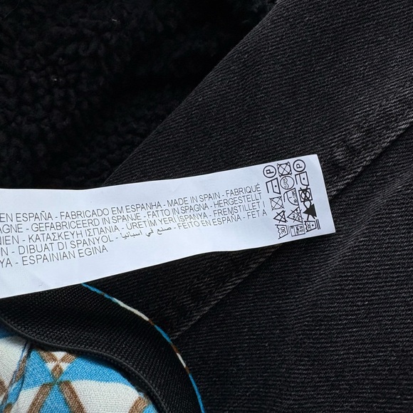 Zara Geometric Print Set Top and Bottom - Picture 7 of 8